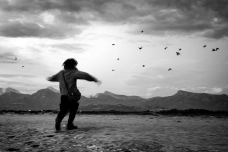 immagine:  Espongono le loro foto Renzo Belli con ''Una danza'' e Simone Bazzichi con ''Amici''